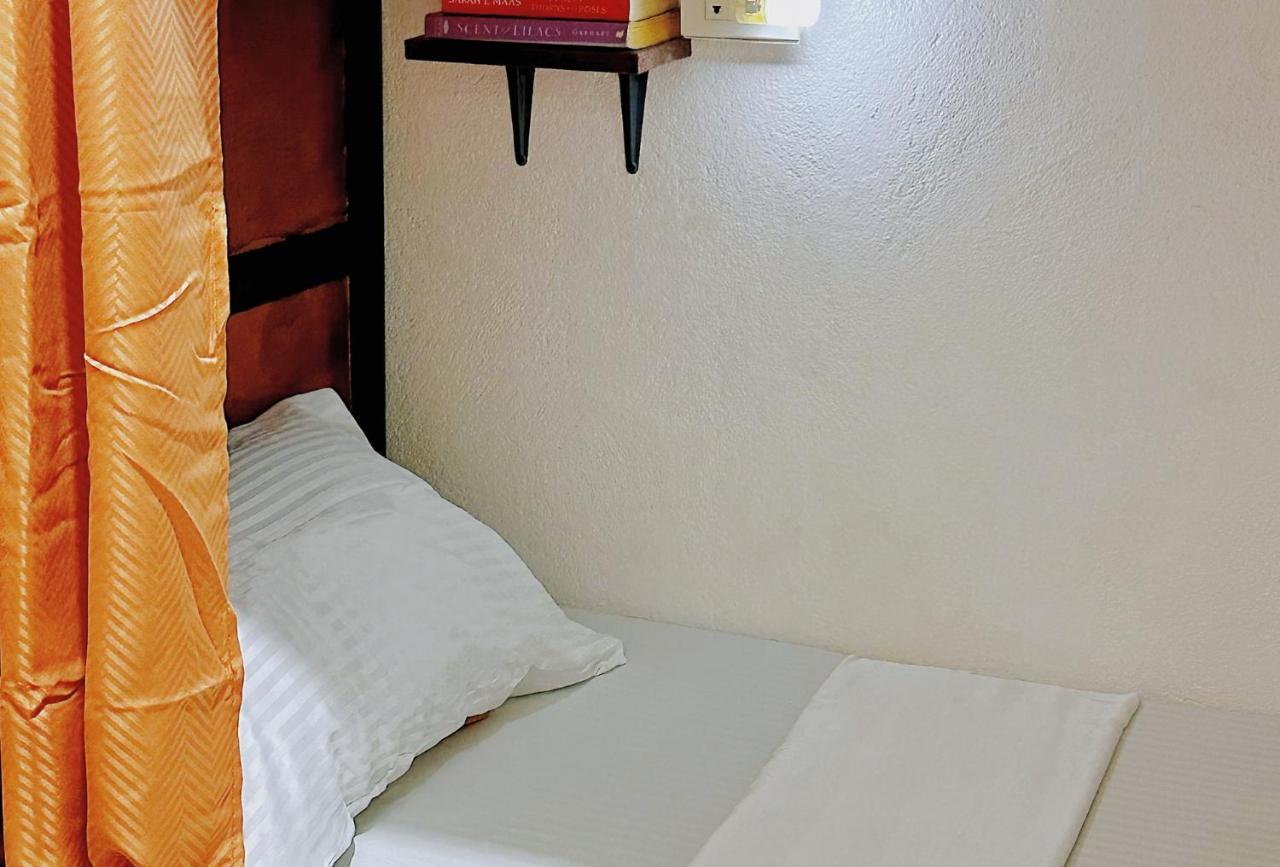 Moana Beach House Moalboal Bagian luar foto