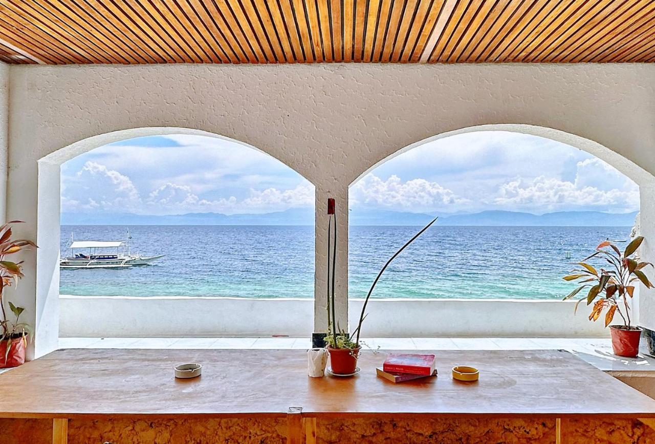 Moana Beach House Moalboal Bagian luar foto