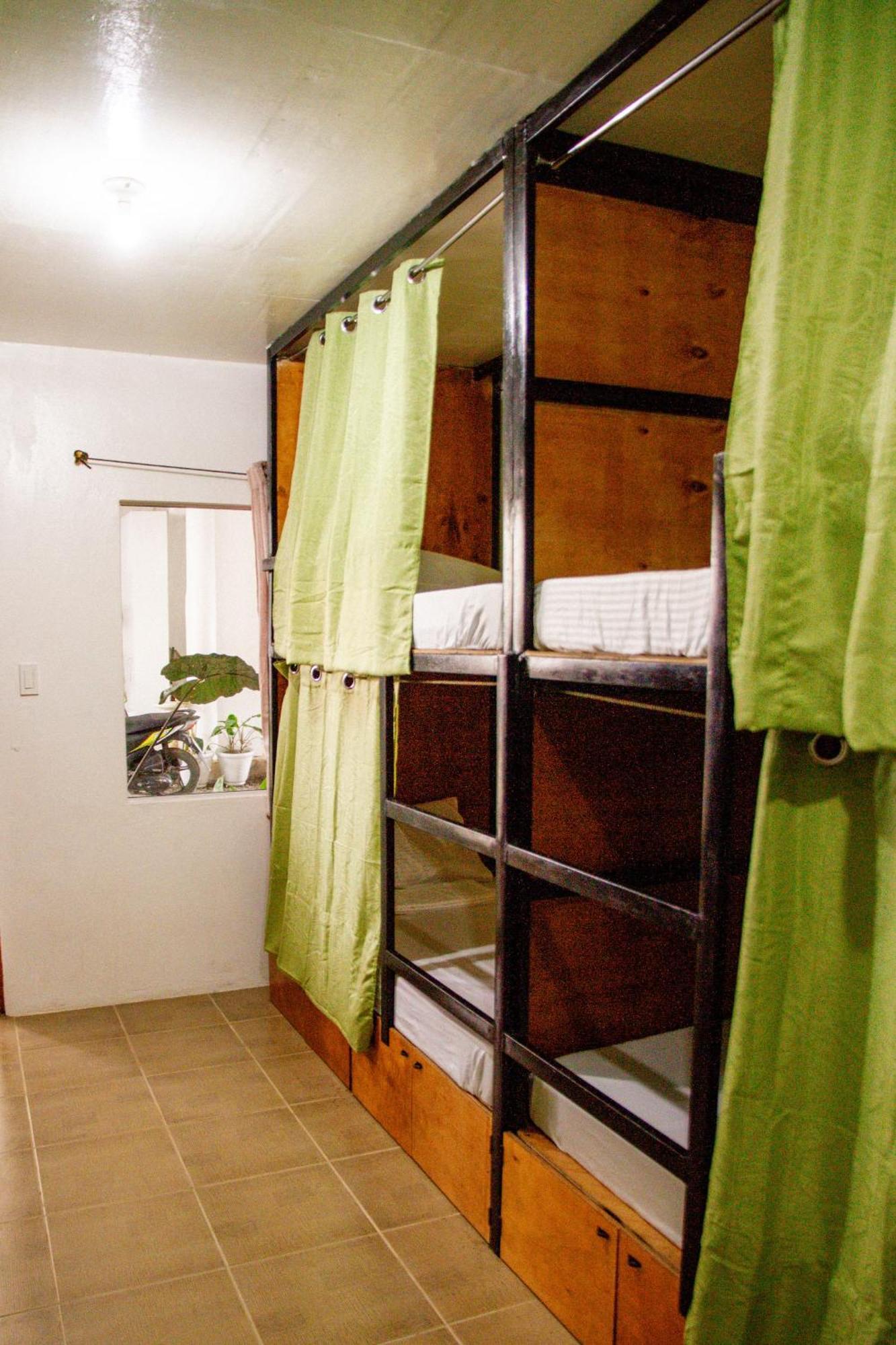 Moana Beach House Moalboal Bagian luar foto